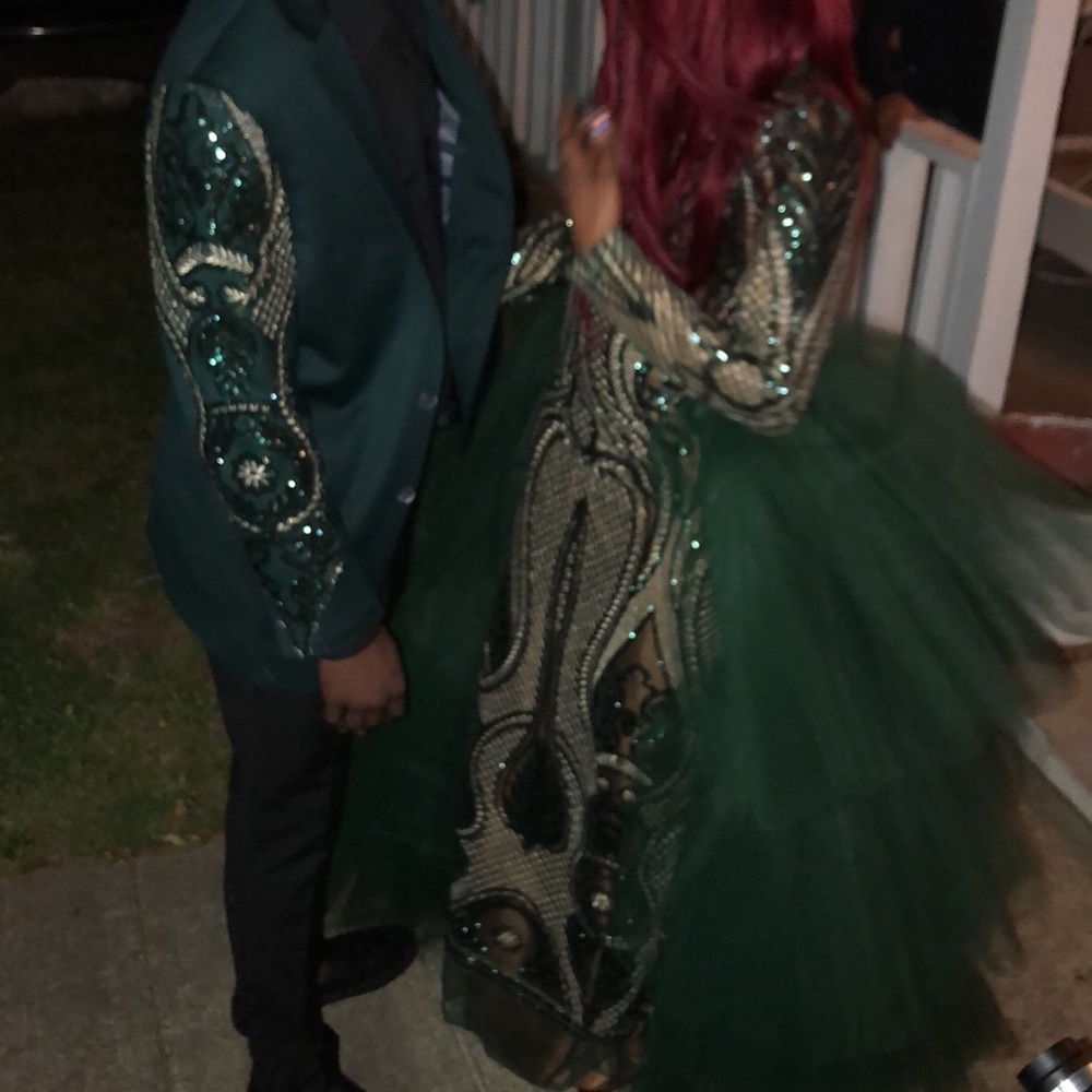 Prom Dress - Picture 5 of 8
